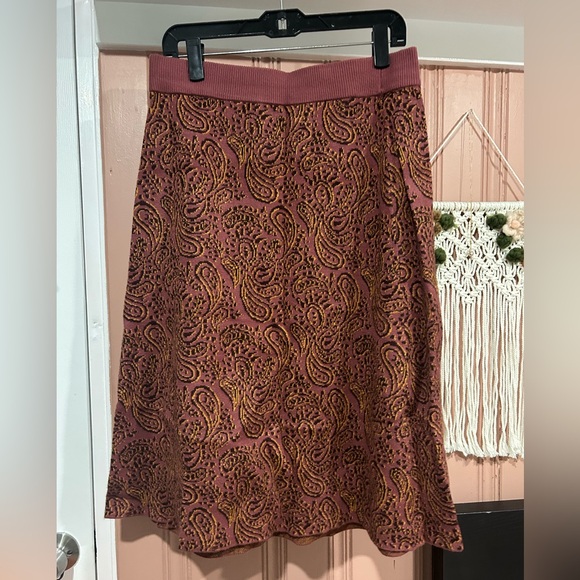 DR2 A-Line Skirt - Picture 1 of 2